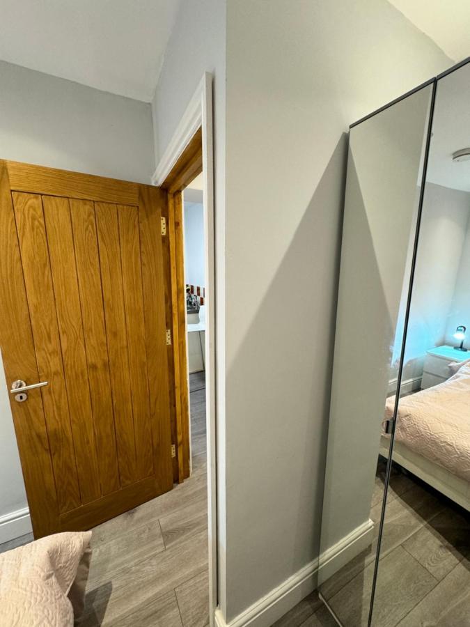 1 Bed With Kitchenette And Bathroom Oxford Buitenkant foto