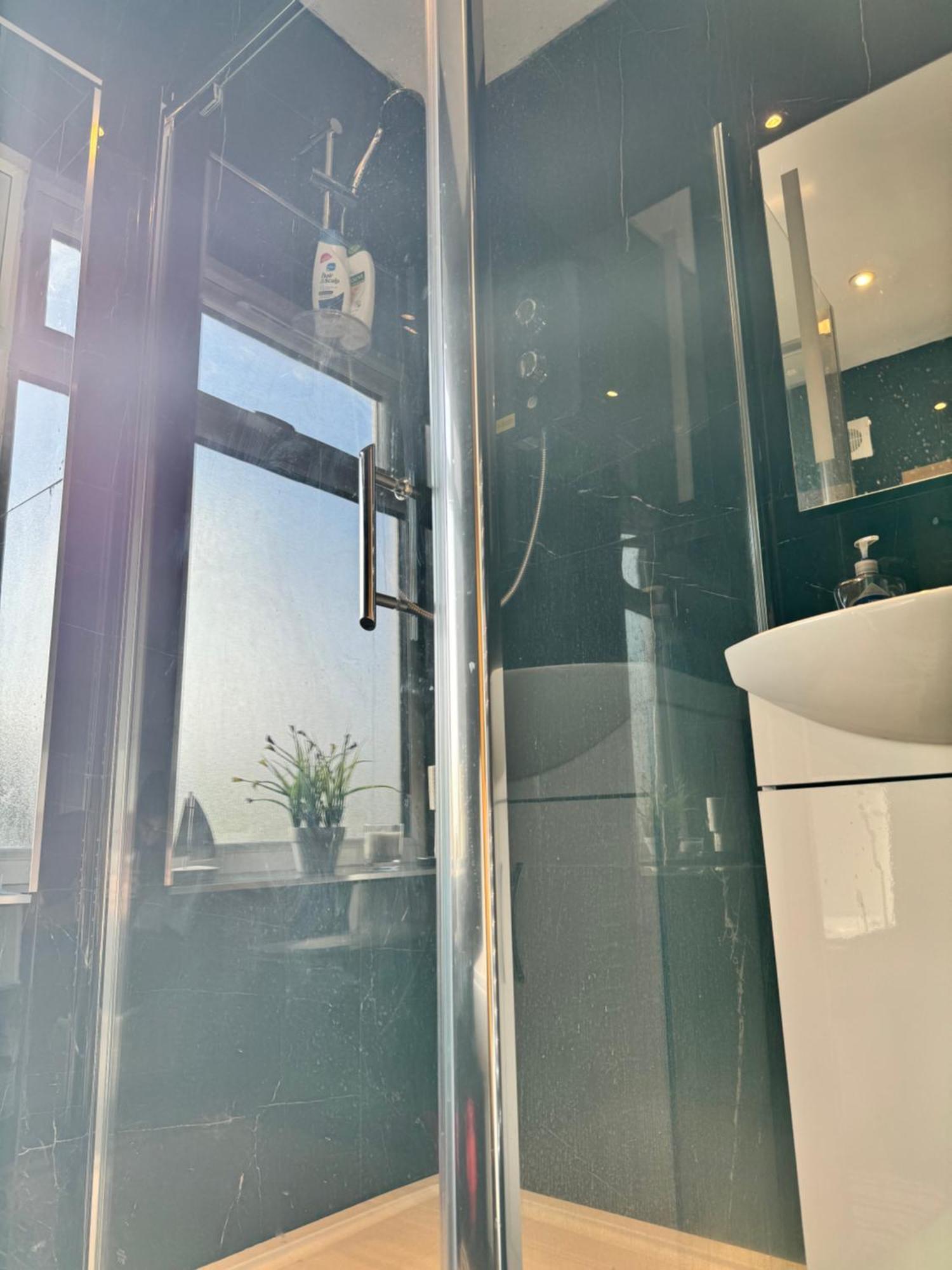 1 Bed With Kitchenette And Bathroom Oxford Buitenkant foto