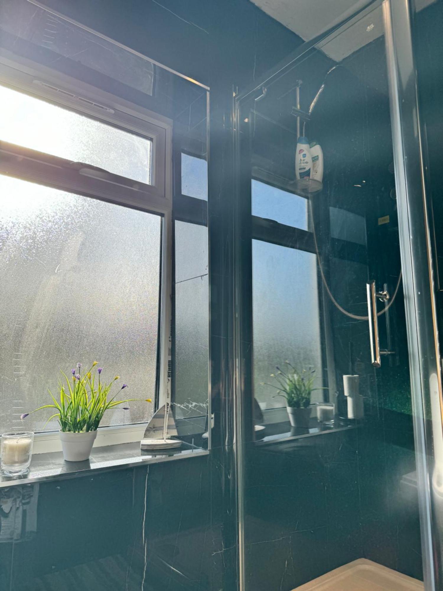 1 Bed With Kitchenette And Bathroom Oxford Buitenkant foto